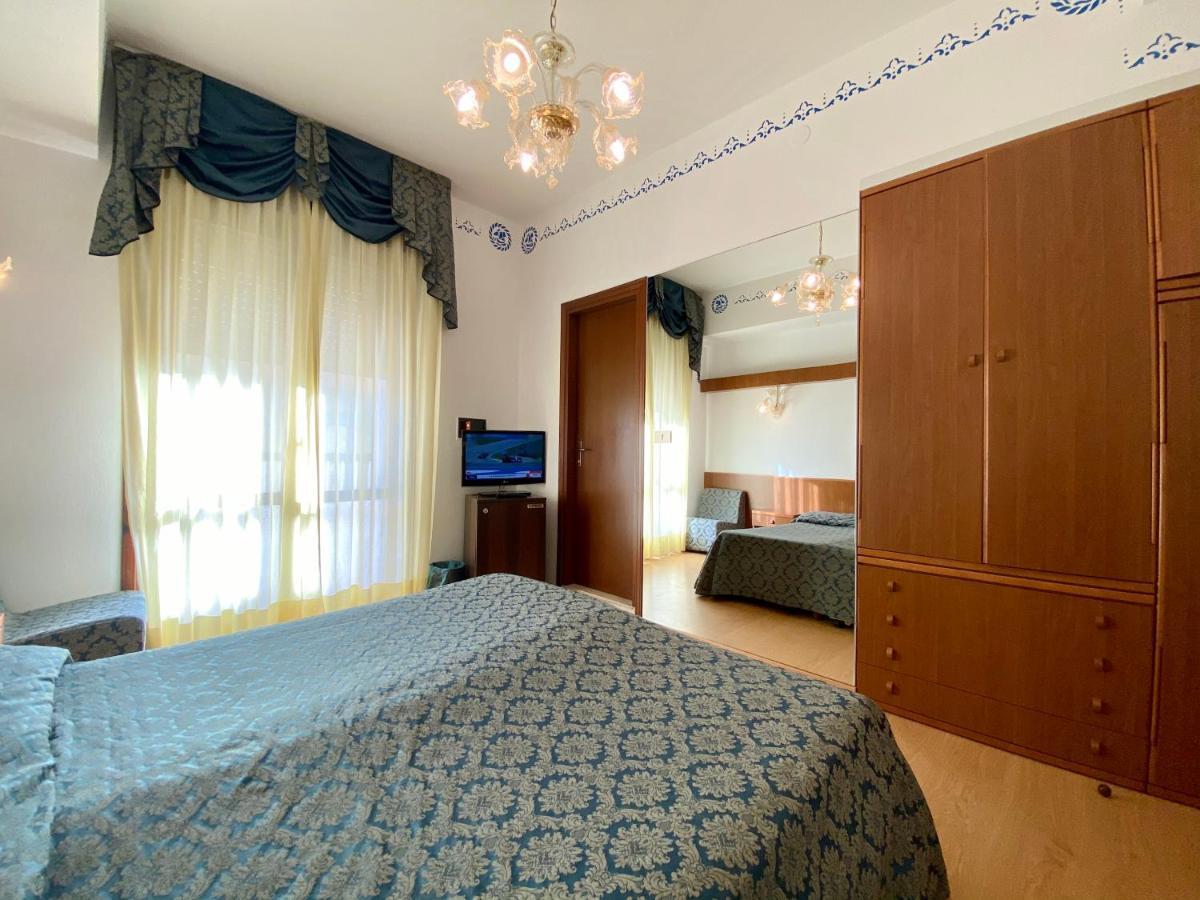 Hotel Florida Lido di Jesolo Luaran gambar