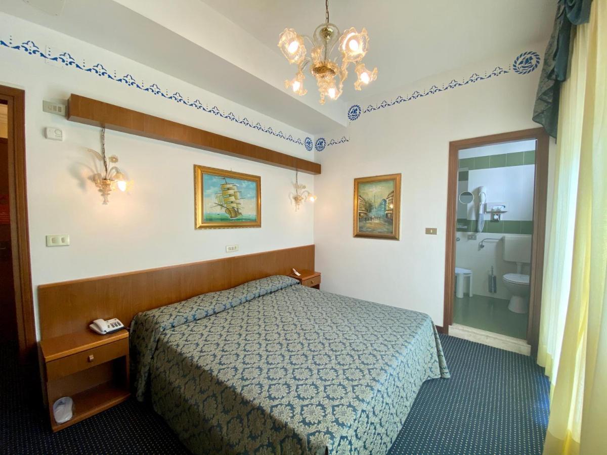 Hotel Florida Lido di Jesolo Luaran gambar
