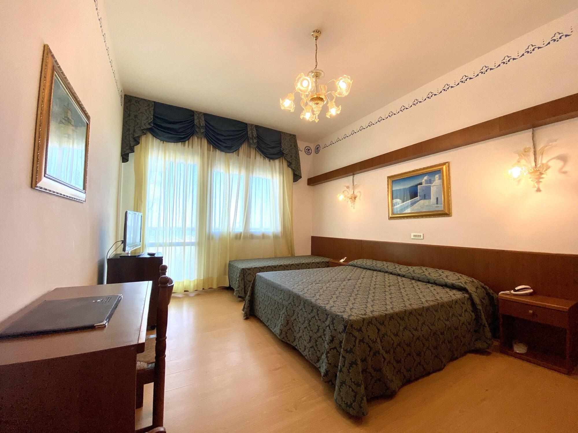 Hotel Florida Lido di Jesolo Luaran gambar