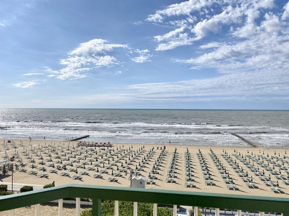 Hotel Florida Lido di Jesolo Luaran gambar